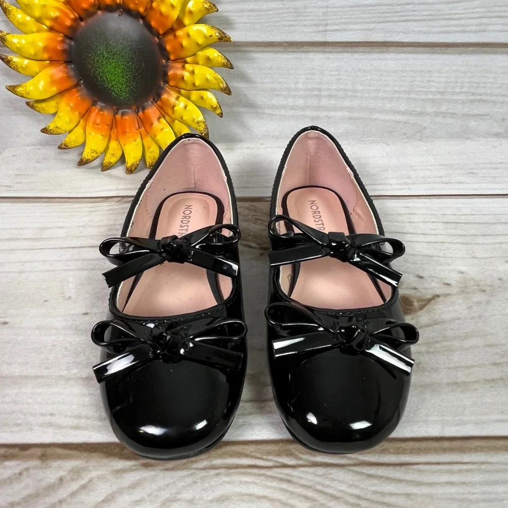 Nordstrom Elodie Black Patent Mary Jane Bow Flats Kids Size 9M NOELODIE-PU
